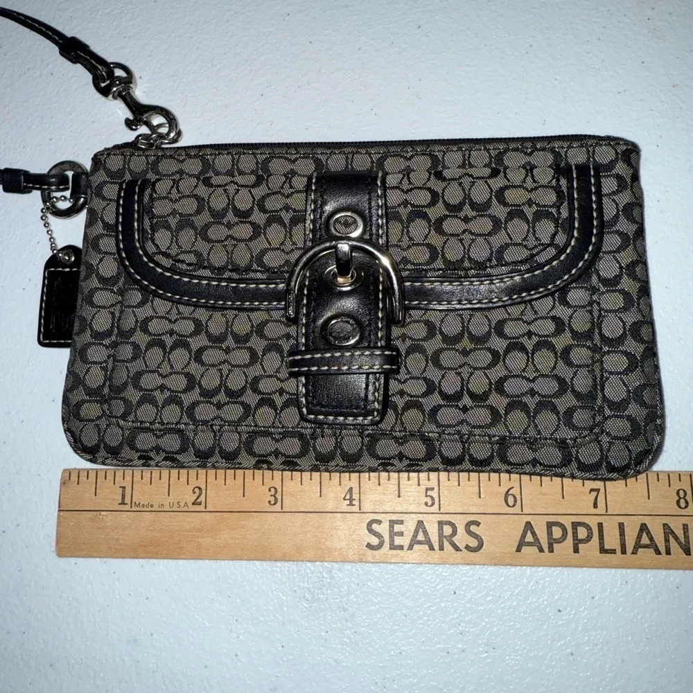 Coach Black Signature Mini C Soho Jacquard Canvas Buckle Clutch Wristlet Wallet